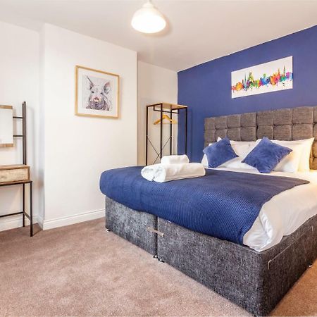 Northfield Street, Worcester City Centre - Guest Homes Экстерьер фото